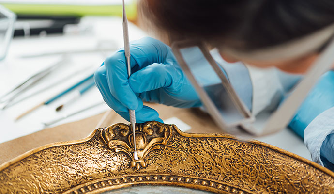 Antique restoration service